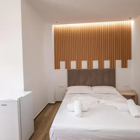 Golden Sun * Sarande