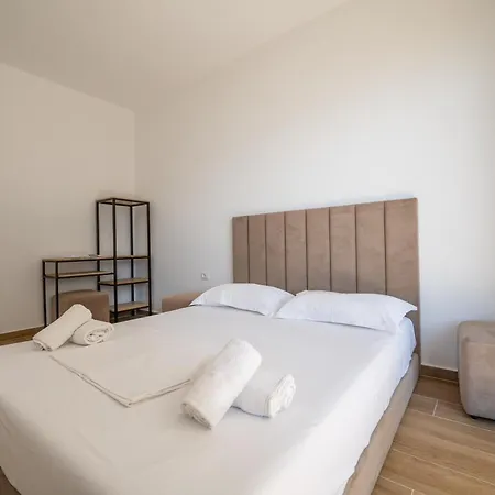 Golden Sun Apartman