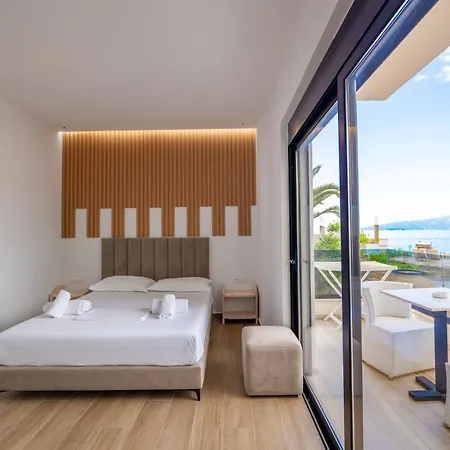 Golden Sun Saranda