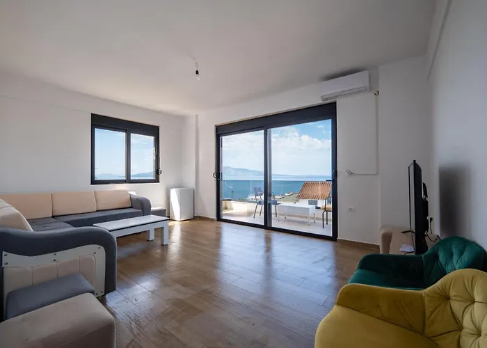 Golden Sun * Sarandë