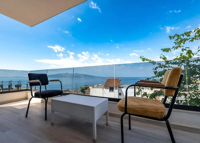 Golden Sun Apartment Sarandë